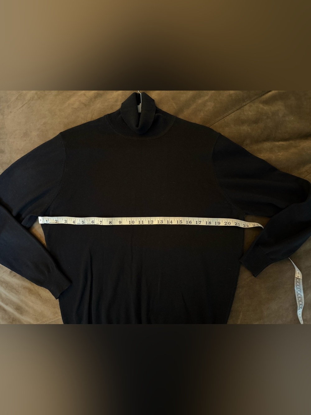 Orvis Black Men's Turtleneck Sweater - Picture 5 of 9